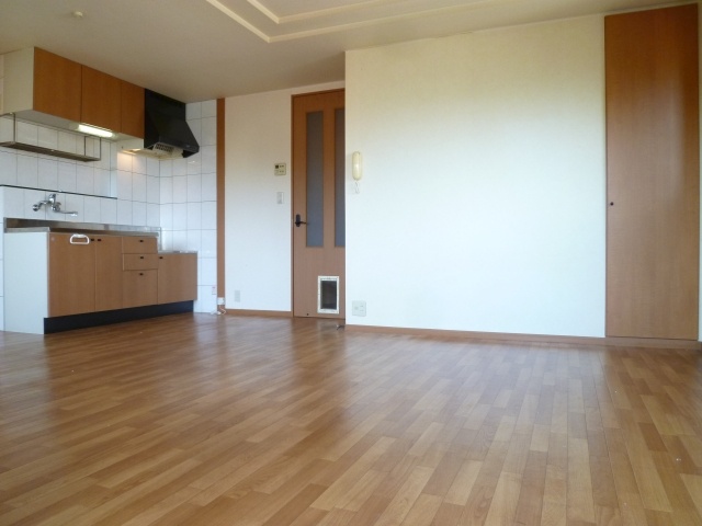 Living and room