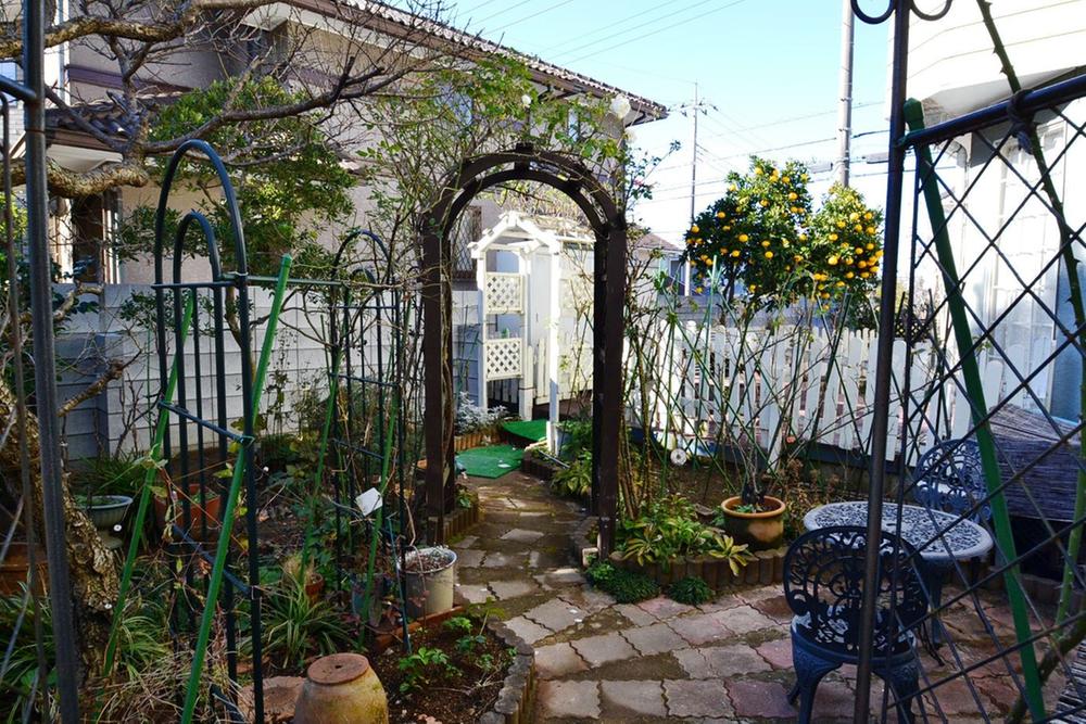 Garden. Appearance of your garden (12 May 2013) Shooting