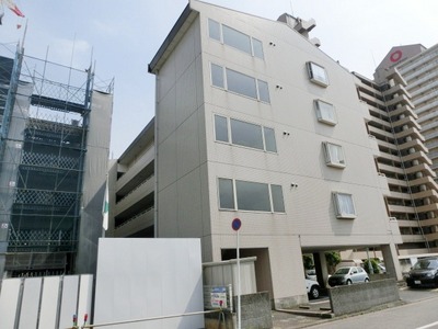 Building appearance. Walk up to Kamatori Station 3 minutes. 