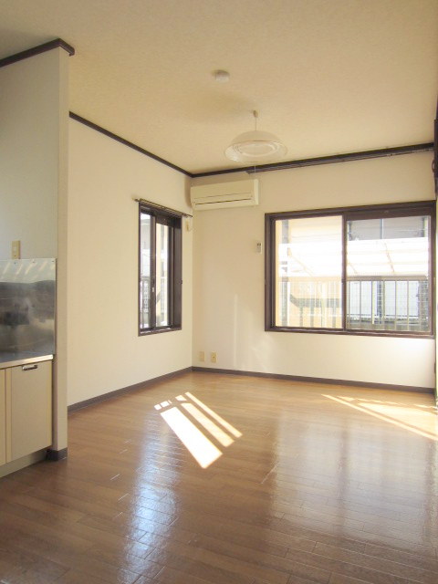 Living and room