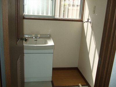 Washroom.  ※ 103, Room diversion / Current Status confirmation necessity