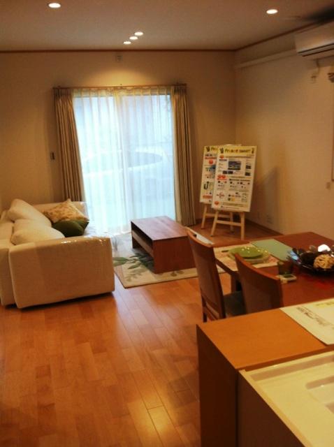 Model house photo. It will be the model house of photos in Chiharadai. (Living area)