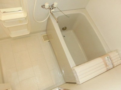 Bath. Economic Reheating with bath