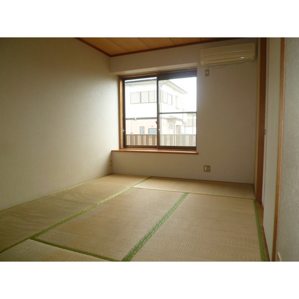 Living and room. Japanese-style room with storage