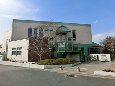 kindergarten ・ Nursery. Dogwood kindergarten (kindergarten ・ 1000m to the nursery)