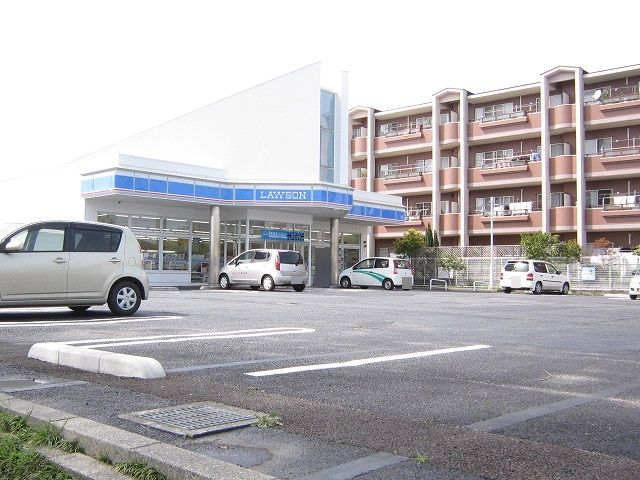 Convenience store. Lawson Chiba Asumigaoka chome store up (convenience store) 302m