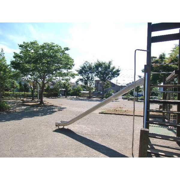 park. 840m until Asumigaoka Fureai Square Park (park)