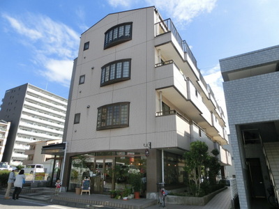 Building appearance. Renewal fee ・ Apartment no update fees