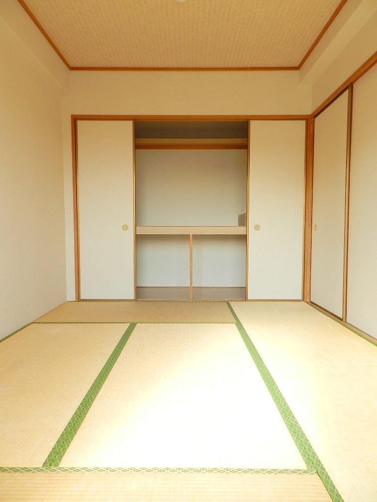 Other room space