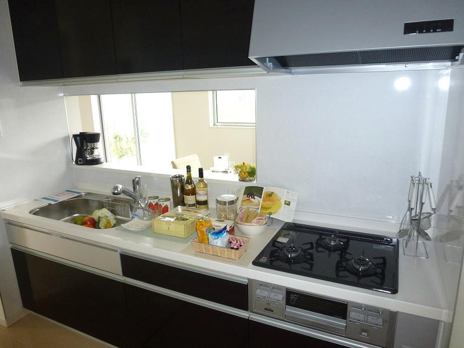 Same specifications photo (kitchen). Same construction Kitchen