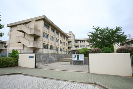 Junior high school. 1914m to Chiba City Izumiya Junior High School