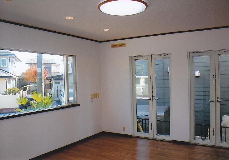 Other introspection. Bright Western-style in the corner room