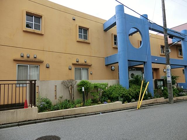 kindergarten ・ Nursery. Until the nursery Kagamito 1100m