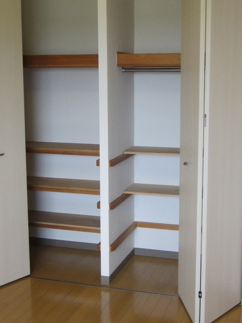 Other room space. Western-style (1) storage compartment ・ closet