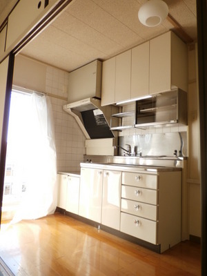 Kitchen. Also it has neat kitchen in single-lever faucet type.