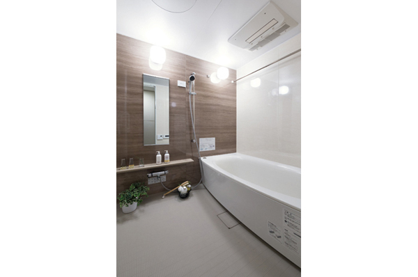 Warm bath and mist sauna with heating dryer, etc., Bathroom facilities to cherish comfort ・ specification. Heal the fatigue of the day, I want to enjoy a pleasant bath time
