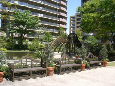 Other. It is the state of the green and beautiful landscaped courtyard.
