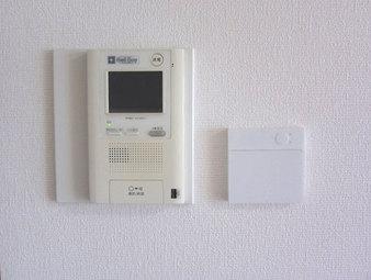 Other. Intercom with TV monitor function. The right is the remote control of floor heating
