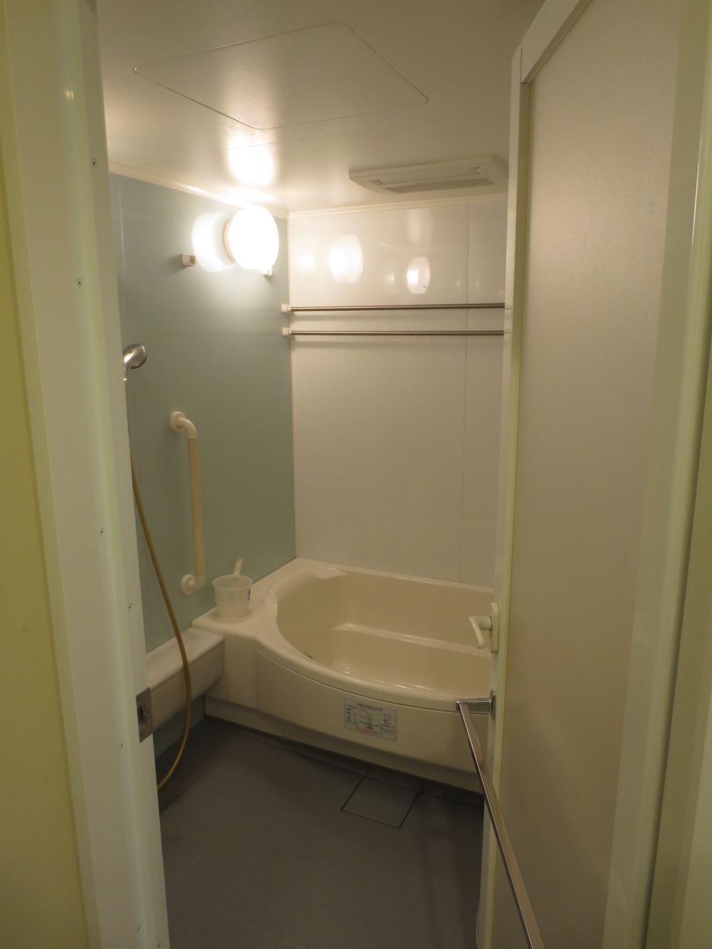 Bathroom. Otobasu dated bathroom ventilation dryer