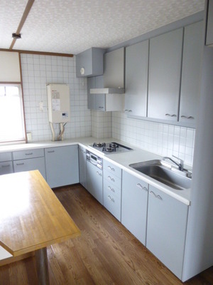 Kitchen. Storage-rich kitchen looks happy to clean up!