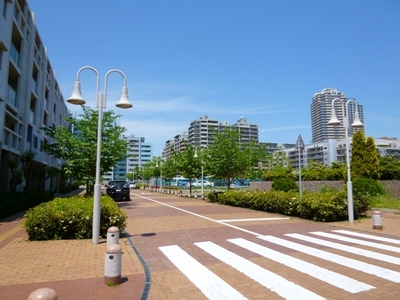 Other. Friendly streets towards the step is small strollers and wheelchairs