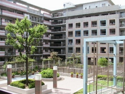 Other common areas. And green, Appearance of the beautiful courtyard with well-kept.