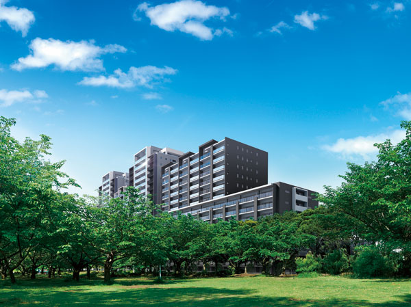 Shared facilities.  [Design that connects the completion and the nature of the body temperature of the city] While inheriting the Makuhari Baytown landscape, Facade design, which aims to create an identity. Befits a location that wears the lush greenery blessed with three of the park, It was to cherish the gradual chain of the green scenery. (Exterior CG)
