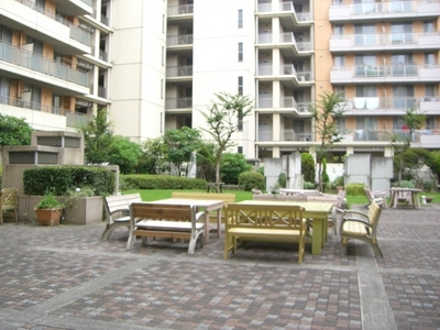 Garden. Lush resident each other, I chatted to space also courtyard