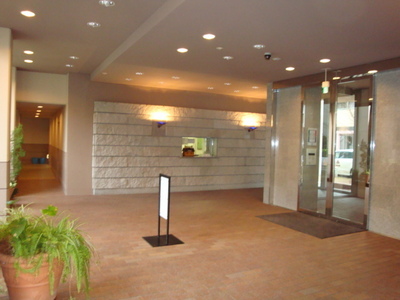 Entrance. Open entrance hall With excellent auto-lock to crime prevention surface