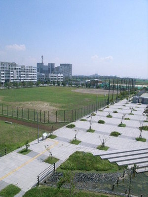 park. 30m to sports park (park)