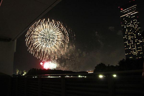 View photos from the dwelling unit. You can see fireworks of fireworks to be held in the summer from the north balcony! Distance is close, You can enjoy the great power of fireworks!