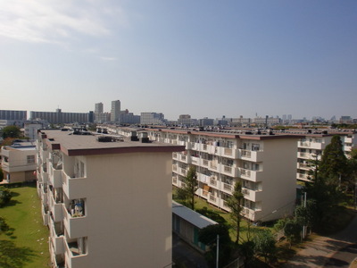 Other. ◇ balcony side is good lookout for low-rise apartment!