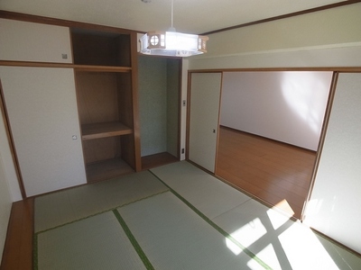 Living and room. Japanese-style room adjacent to the living-dining. There closet with upper closet.