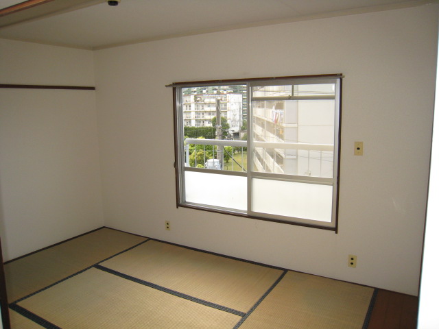 Living and room. Bright Japanese-style room