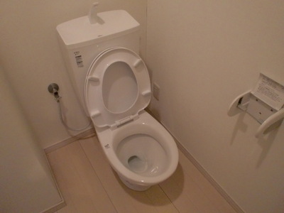 Toilet. Typical indoor photo. Bathroom ・ Comfortable every day in the toilet of the independent design!