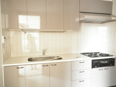 Kitchen. Since the independent type of kitchen, Also hide as soon as the time of a sudden visitor