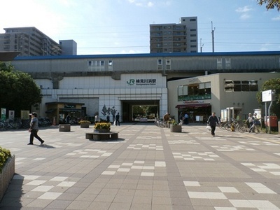 Shopping centre. The Kemigawa beach Station North 650m to the promenade (shopping center)