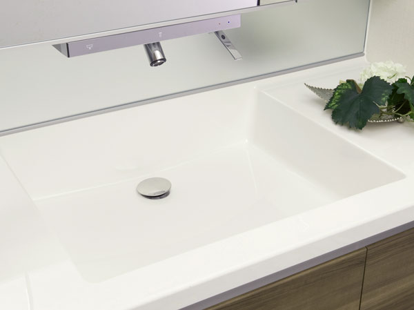 Bathing-wash room.  [Bowl-integrated counter] Counter and bowl are integrally formed, Vanity is vanity that care is likely there is no joint.