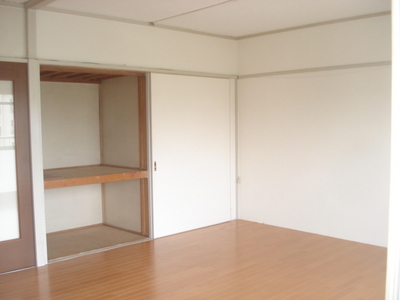 Living and room. It is very convenient There is also housed in Rinbingu!