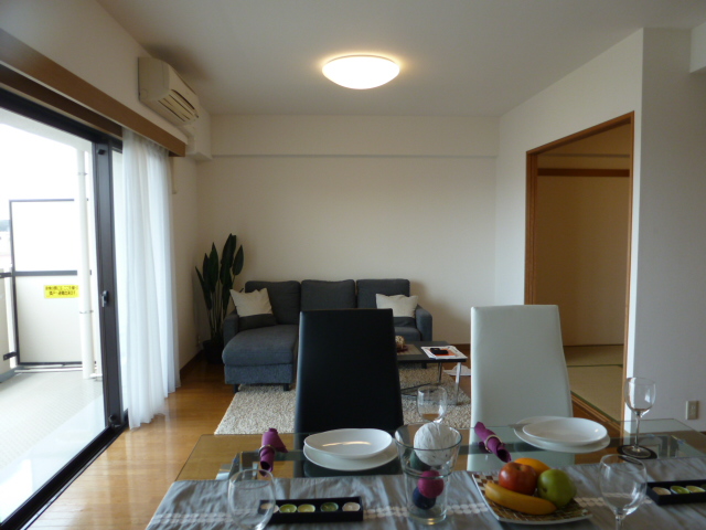 Living and room.  ※ Indoor image