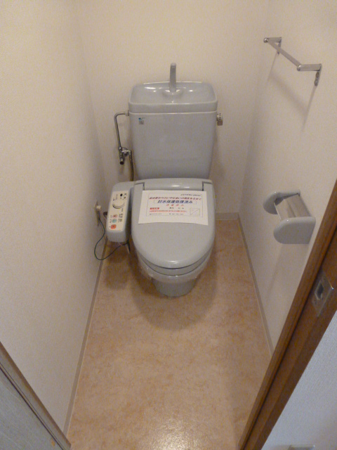 Toilet.  ※ Indoor image