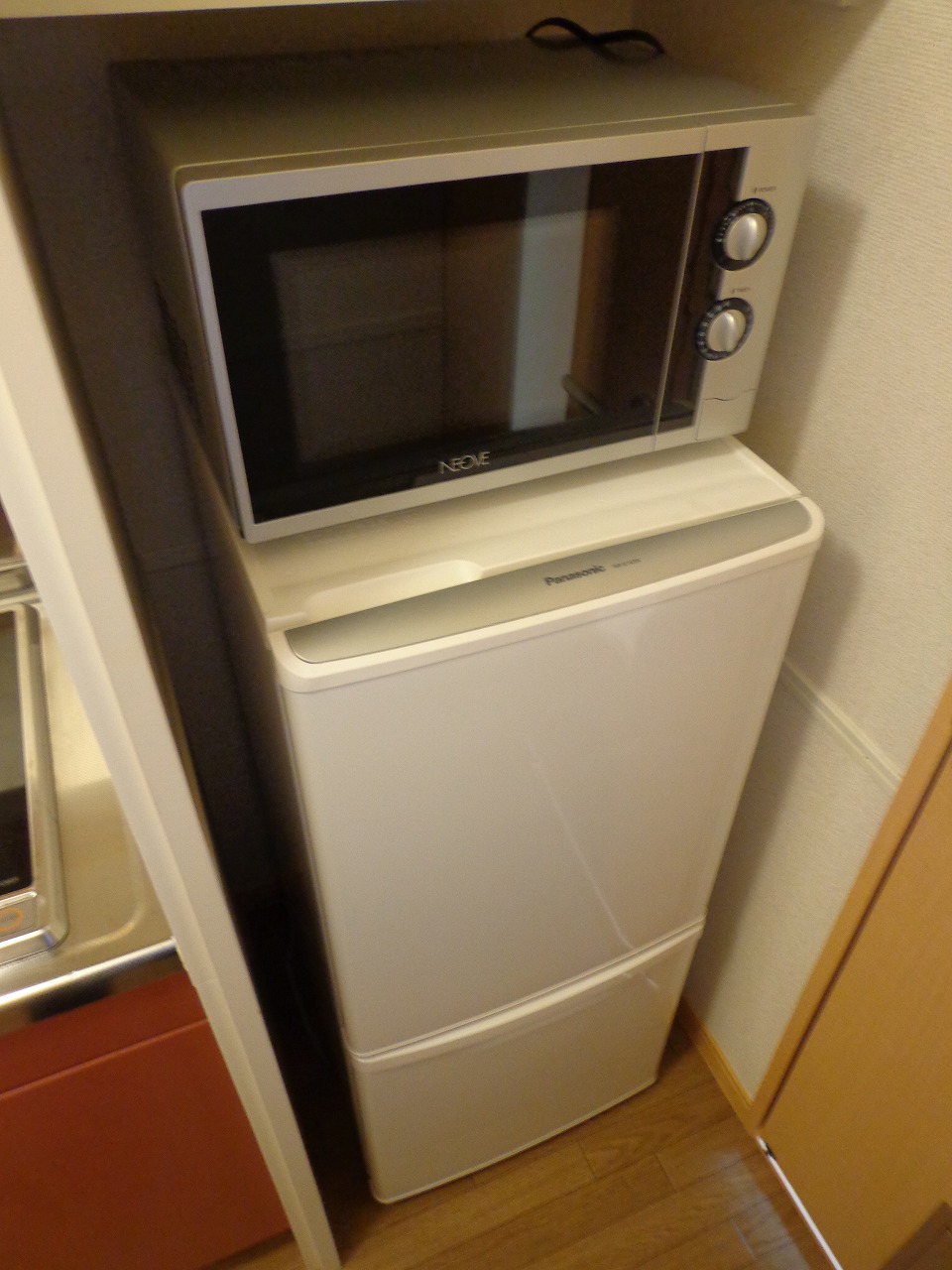 Other Equipment. microwave ・ Fridge