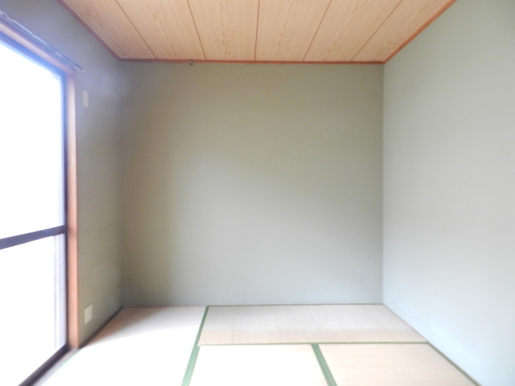 Other room space.  ※ Cleaning before