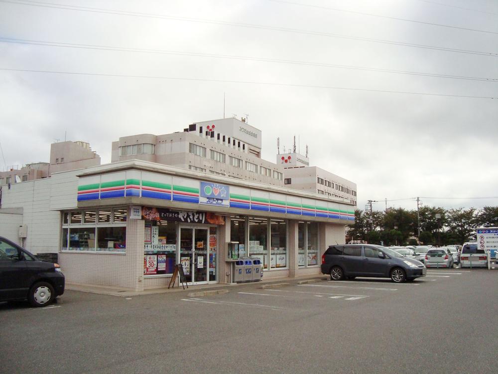 Convenience store. Three F 322m to Chiba Wakamatsucho shop