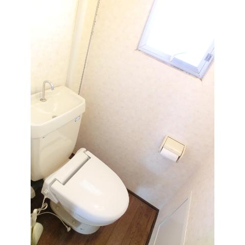 Toilet