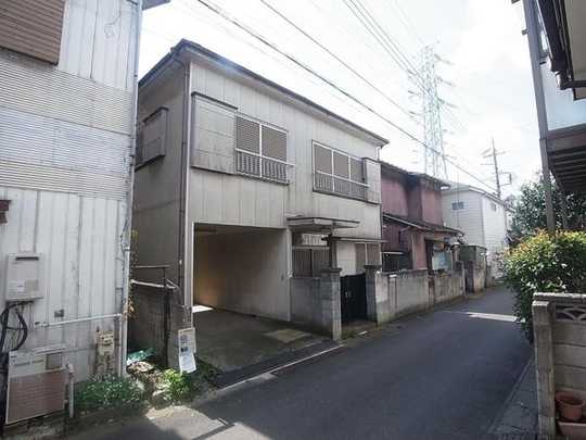 Local appearance photo