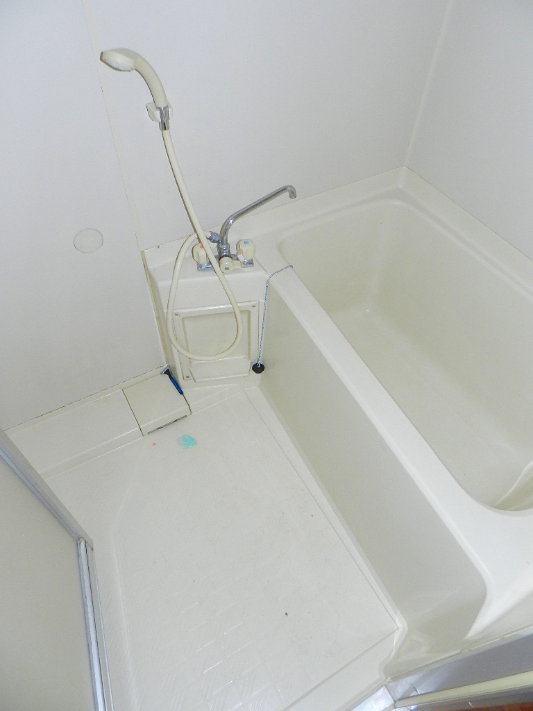 Bath.  ※ Cleaning before