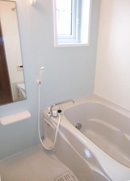 Bath. Bathroom ventilation dryer ・ With add 焚給 hot water