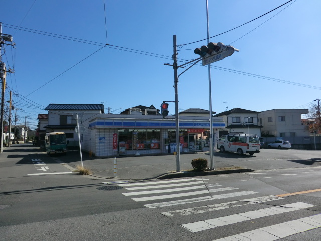 Convenience store. 84m until Lawson young leaves Nishitsuga store (convenience store)
