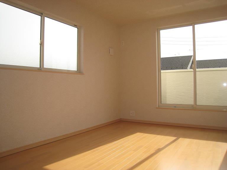 Same specifications photos (Other introspection). Example of construction